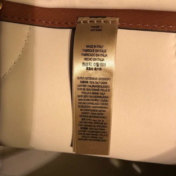 Burberry Tote bag, with strap included💁🏻♀️ - Picture 6 of 6